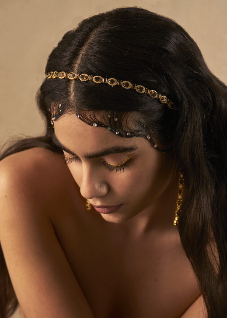 Still life photography jewellery. Model Photography, Creative and high end photography. Commercial London creative photographer. Credits to Charlie Goodge Photography