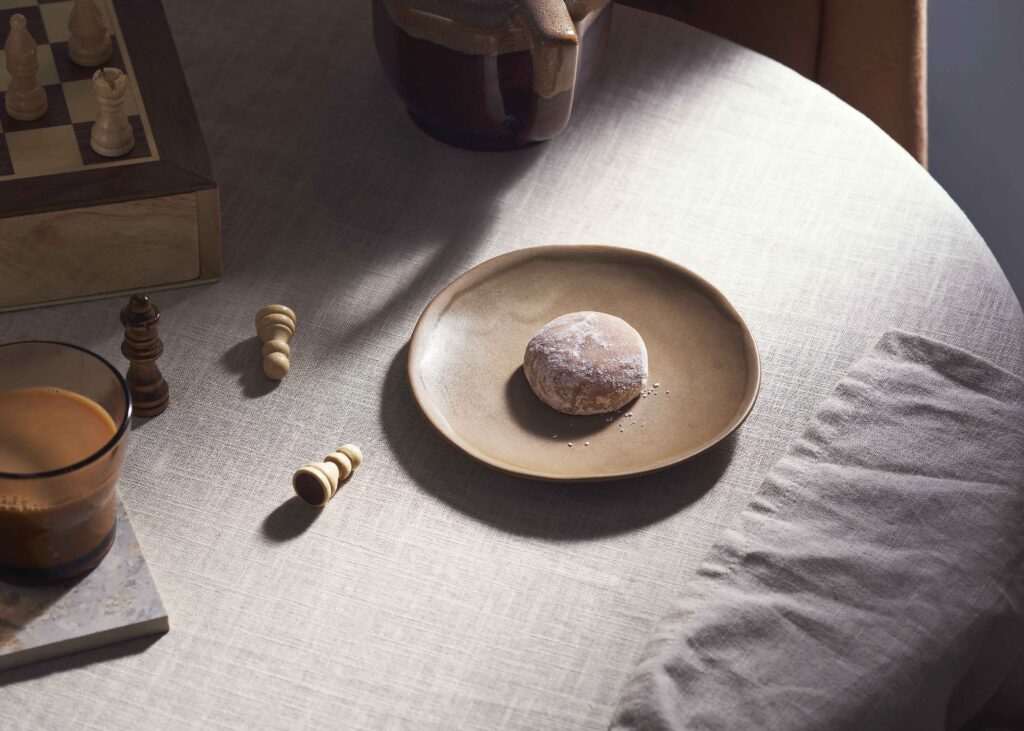 Working with Mochi ball company YUUM Charlie Goodge worked hard to create vibrant and bold imagery that stood out against the competition, Little Moons. Coffee Flavour. All Credits go to Charlie Goodge Photography