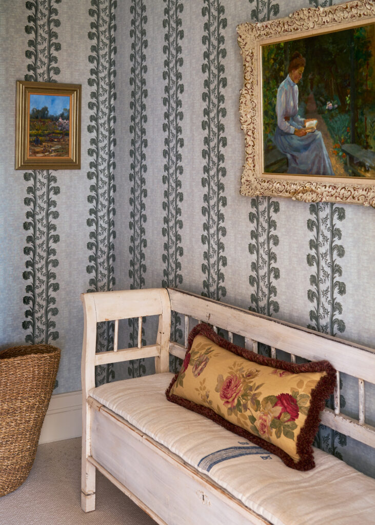 interiors, interior design, reading corner, interior photography, charlie goodge photography, creative, bench